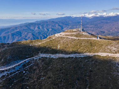 Bulgaristan 'ın Orelyak zirvesi yakınlarındaki Pirin Dağı' nın şaşırtıcı hava manzarası