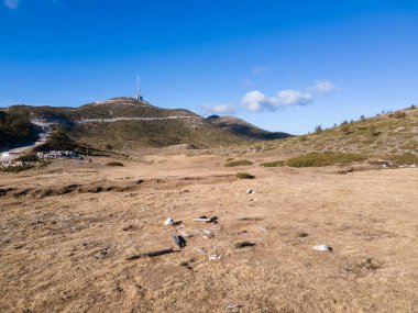 Bulgaristan 'ın Orelyak zirvesi yakınlarındaki Pirin Dağı' nın şaşırtıcı hava manzarası