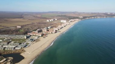 Bulgaristan 'ın Burgaz Bölgesi Obzor kasabasının inanılmaz hava manzarası 