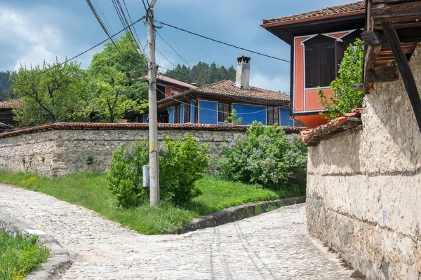 Strada Tipica Vecchie Case Nel Centro Storico Koprivshtitsa Sofia Regione — Foto Stock