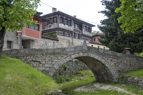 Jellemző Utca Régi Házak Történelmi Város Koprivshtitsa Szófia Régió Bulgária — Stock Fotó