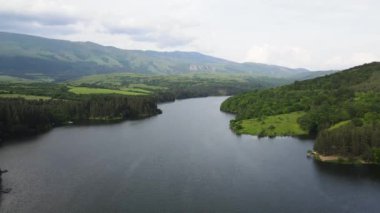 Dushantsi Baraj Havzası, Sredna Gora Dağı, Sofya Bölgesi, Bulgaristan