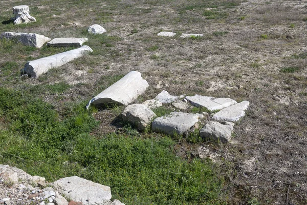 位于保加利亚Blagoevgrad地区Petrich镇附近的古代马其顿城市Heraclea Sintica的废墟 — 图库照片