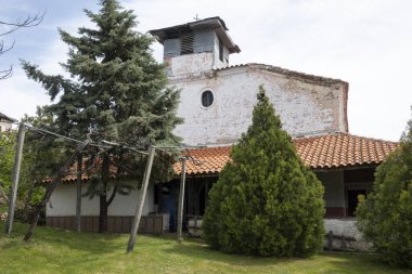 Bulgaristan 'ın Blagoevgrad Bölgesi, Ograzhden Dağı' ndaki Dolene Köyü Panoraması