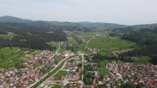 Flygfoto Spring Syn Historiska Staden Koprivshtitsa Sofia Region Bulgarien — Stockvideo