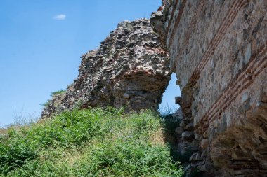 Bulgaristan 'ın Filibe Bölgesi Hisarya kasabası Diocletianopolis antik kentinde Roma tahkimatları harabeleri