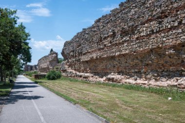 Bulgaristan 'ın Filibe Bölgesi Hisarya kasabası Diocletianopolis antik kentinde Roma tahkimatları harabeleri