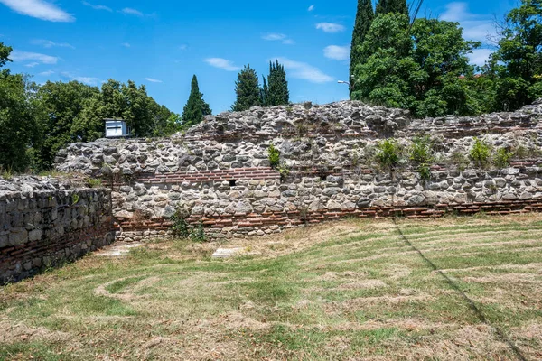 Bulgaristan 'ın Filibe Bölgesi Hisarya kasabası Diocletianopolis antik kentinde Roma tahkimatları harabeleri