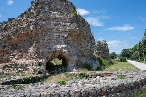 Ερπετά Ρωμαϊκών Οχυρώσεων Στην Αρχαία Πόλη Διοκλητιανόπολη Πόλη Hisarya Plovdiv — Φωτογραφία Αρχείου