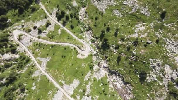 キリンダム ライラマウンテン キスタンデイル地域 ブルガリアへの道の空中視界 — ストック動画