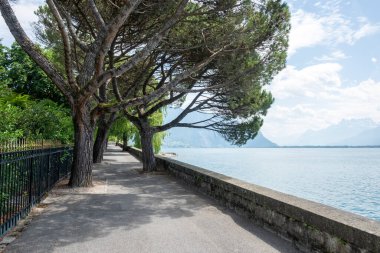 Montreux kasabası Embankment Panoraması, Vaud Kantonu, İsviçre