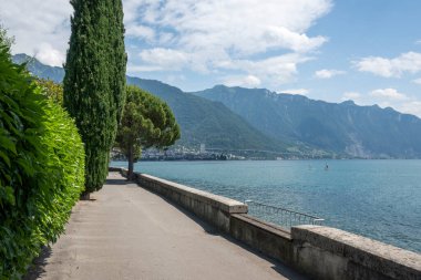 Montreux kasabası Embankment Panoraması, Vaud Kantonu, İsviçre