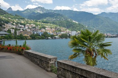 Montreux kasabası Embankment Panoraması, Vaud Kantonu, İsviçre