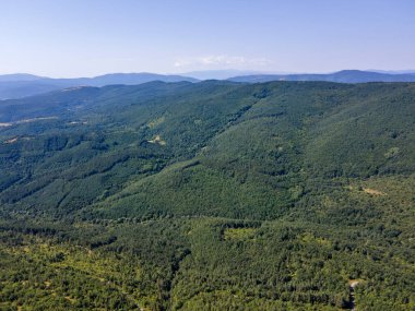 Rudina Dağı, Pernik Bölgesi, Bulgaristan 'ın İnanılmaz Yaz Manzarası