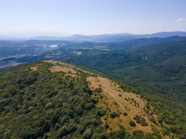 Rudina Dağı, Pernik Bölgesi, Bulgaristan 'ın İnanılmaz Yaz Manzarası