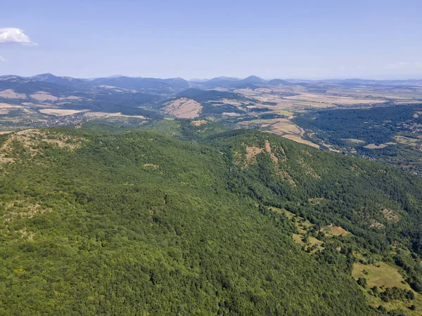 Rudina Dağı, Pernik Bölgesi, Bulgaristan 'ın İnanılmaz Yaz Manzarası