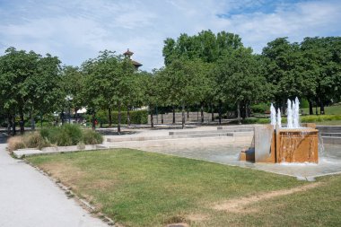 LAUSANNE, SWitzERLAND - 18 Haziran 2023: Tipik Lozan şehri, Vaud Kantonu, İsviçre