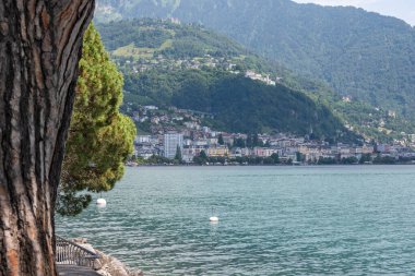 Montreux kasabası Embankment Panoraması, Vaud Kantonu, İsviçre