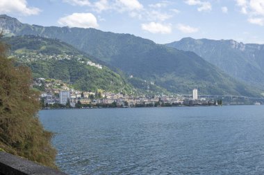 Montreux kasabası Embankment Panoraması, Vaud Kantonu, İsviçre