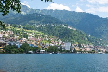 Montreux kasabası Embankment Panoraması, Vaud Kantonu, İsviçre