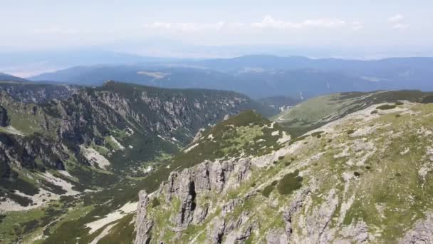 Vista Aérea Primavera Reservatório Topolnitsa Montanha Sredna Gora Bulgária — Vídeo de Stock