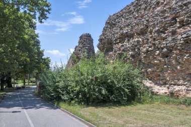 Bulgaristan 'ın Filibe Bölgesi Hisarya kasabası Diocletianopolis antik kentinde Roma tahkimatları harabeleri