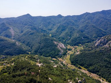 Belintash 'ın havadan görünüşü - Bulgaristan' ın Rodop Dağlarındaki tanrı Sabazios 'a adanmış antik tapınak