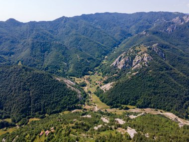 Belintash 'ın havadan görünüşü - Bulgaristan' ın Rodop Dağlarındaki tanrı Sabazios 'a adanmış antik tapınak