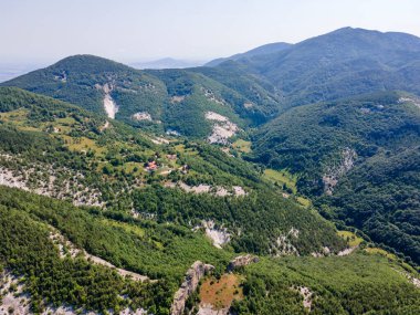Belintash 'ın havadan görünüşü - Bulgaristan' ın Rodop Dağlarındaki tanrı Sabazios 'a adanmış antik tapınak
