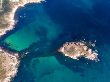 Bulgaristan 'ın Burgaz Bölgesi' nin Dyuni tatil beldesi yakınlarındaki Arkutino bölgesinin hava manzarası