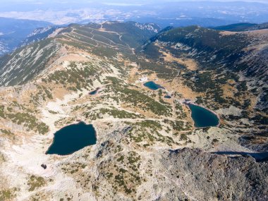 Bulgaristan 'ın Musala zirvesi yakınlarındaki Rila Dağı' nın şaşırtıcı hava manzarası