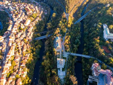 Bulgaristan 'ın Veliko Tarnovo kentinin şaşırtıcı hava manzarası