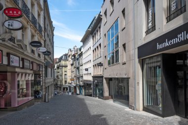 LAUSANNE, SWitzERLAND - 18 Haziran 2023: Eski şehir Lozan 'ın Panoraması, Vaud Kantonu, İsviçre