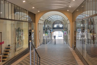 LAUSANNE, SWitzERLAND - 18 Haziran 2023: Eski şehir Lozan 'ın Panoraması, Vaud Kantonu, İsviçre