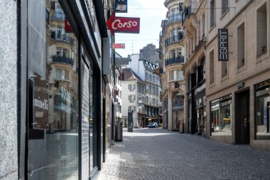 LAUSANNE, SWitzERLAND - 18 Haziran 2023: Eski şehir Lozan 'ın Panoraması, Vaud Kantonu, İsviçre