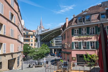 LAUSANNE, SWitzERLAND - 18 Haziran 2023: Eski şehir Lozan 'ın Panoraması, Vaud Kantonu, İsviçre