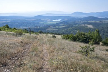 Rudina Dağı, Pernik Bölgesi, Bulgaristan 'ın İnanılmaz Yaz Manzarası