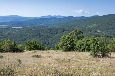 Rudina Dağı, Pernik Bölgesi, Bulgaristan 'ın İnanılmaz Yaz Manzarası