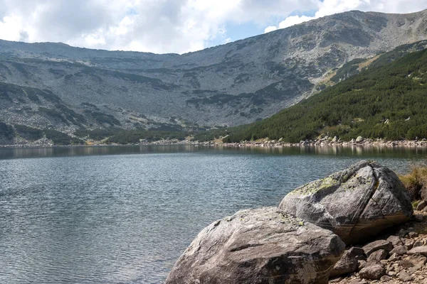 Niesamowity Krajobraz Śmierdzącego Jeziora Smradlivoto Lake Góra Rila Bułgaria — Zdjęcie stockowe
