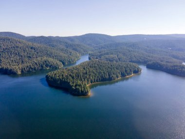 Bulgaristan 'ın Pazardzhik bölgesinin Golyam Beglik Baraj Havalimanı manzarası