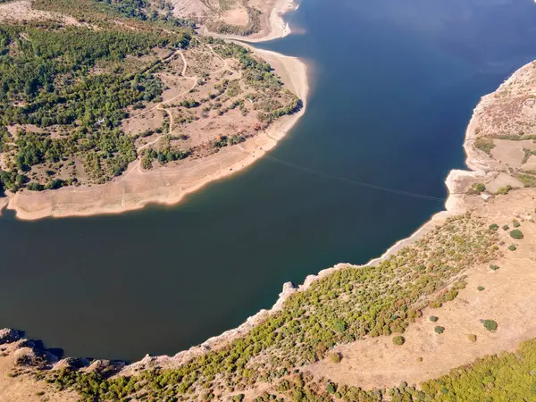 Bulgaristan 'ın Kardzhali Barajı ve Arda Nehri' nin şaşırtıcı manzarası