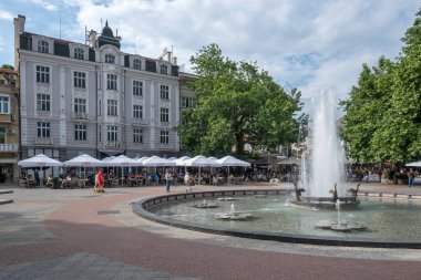 PLOVDIV, BULGARIA - 11 Haziran 2023: Bulgaristan 'ın Filibe kentinin şaşırtıcı Panoramik görünümü