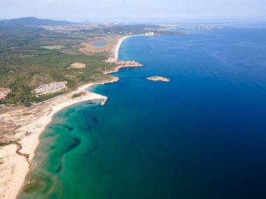 Bulgaristan 'ın Burgaz Bölgesi, Arkutino plajının şaşırtıcı hava manzarası