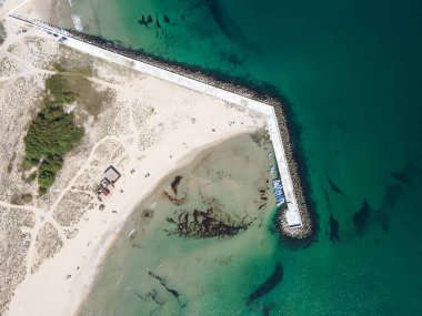 Bulgaristan 'ın Burgaz Bölgesi, Arkutino plajının şaşırtıcı hava manzarası