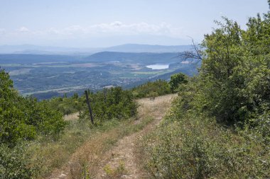 Rudina Dağı, Pernik Bölgesi, Bulgaristan 'ın İnanılmaz Yaz Manzarası