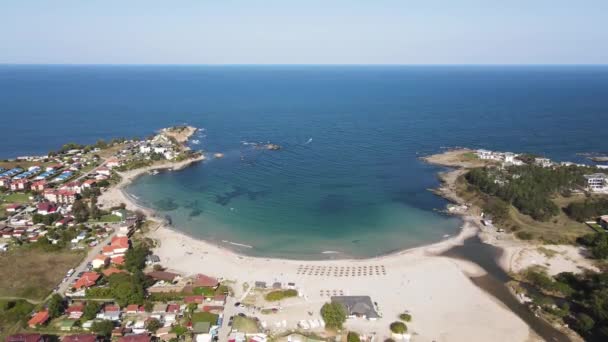 Bulgaristan Burgaz Bölgesi Arapya Plajı Yakınlarındaki Karadeniz Kıyılarının Hava Manzarası — Stok video
