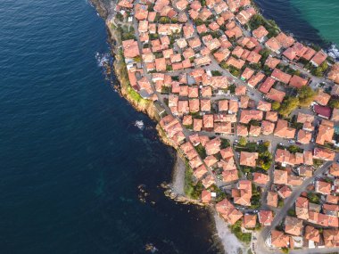 Bulgaristan 'ın Burgaz Bölgesi' nin eski Sozopol kentinin hava gün batımı manzarası
