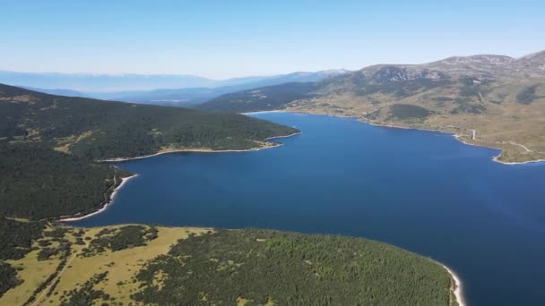 Luftaufnahme Des Belmeken Staudamms Rila Gebirge Bulgarien — Stockvideo