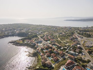 Bulgaristan 'ın Burgaz Bölgesi Sozopol ve Harmanite Plajı' nın hava manzarası