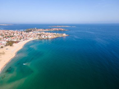 Bulgaristan 'ın Burgaz Bölgesi Sozopol ve Harmanite Plajı' nın hava manzarası